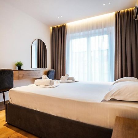 Hidden Gem Tirana 2Br Comfort In Historic Zone Exterior photo