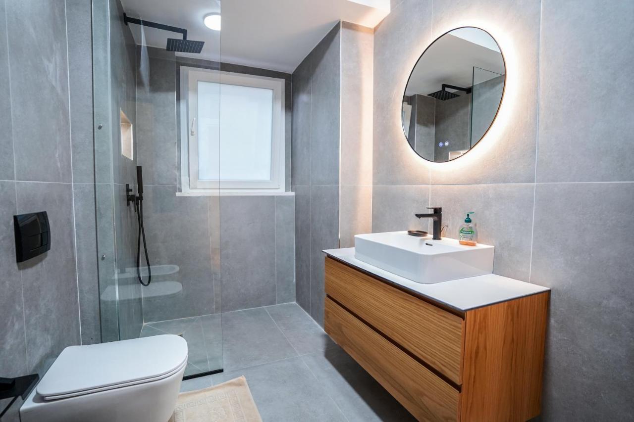 Hidden Gem Tirana 2Br Comfort In Historic Zone Exterior photo