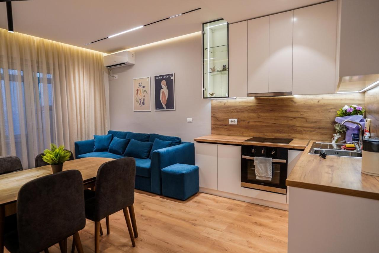 Hidden Gem Tirana 2Br Comfort In Historic Zone Exterior photo